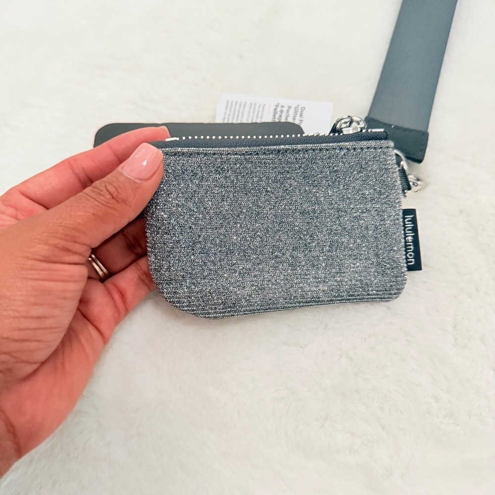 Lululemon Dual Pouch Wristlet Key & Card Holder - Picture 5 of 6
